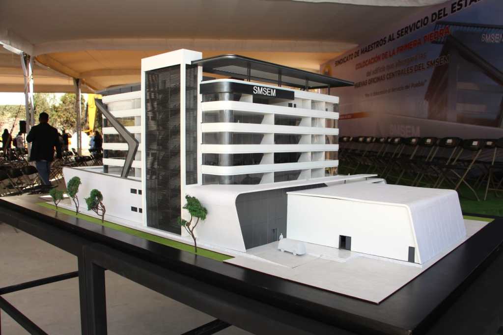 Maestros sindicalizados del Edomex estrenarán en breve nuevas oficinas, precisó su líder Marco Aurelio Carbajal&nbsp;Leyva