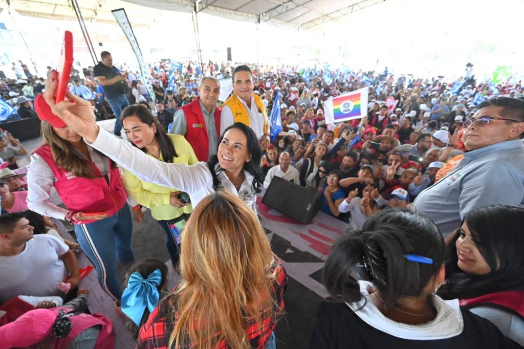 Que no quede duda Magisterio federalizado mexiquense está con Ale del Moral