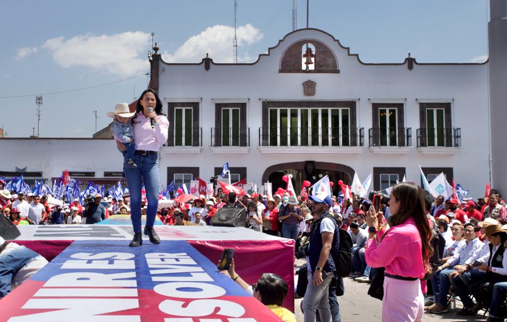 Protección total a niñez es el objetivo, precisó Ale del Moral en Metepec  