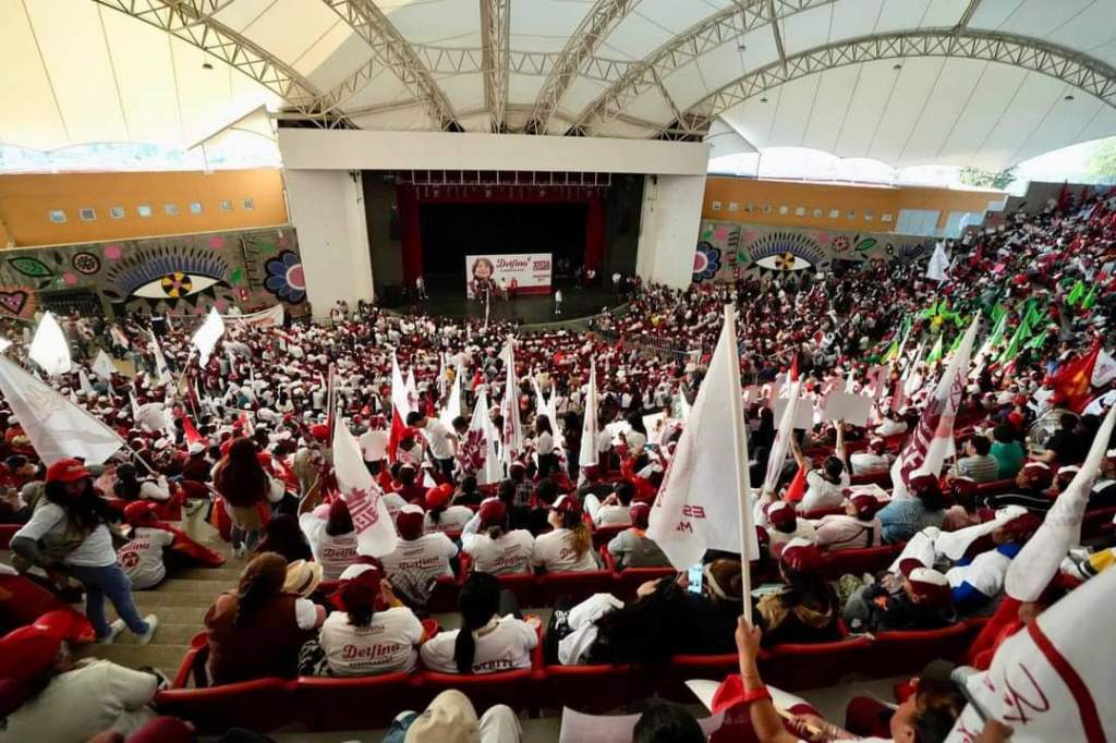 En Metepec Delfina Gómez se compromete a atender necesidades de la población y en Chapultepec llama a su adversaria a respetar&nbsp;ley