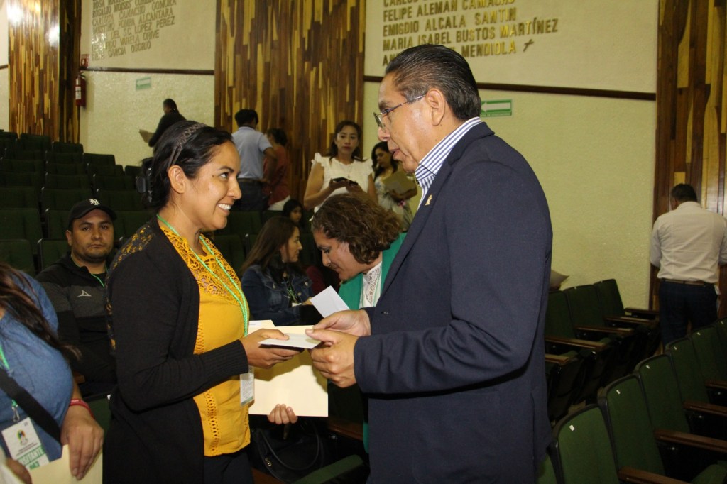 Respaldo contundente del SMSEM a maestros que desean adquirir&nbsp;vivienda