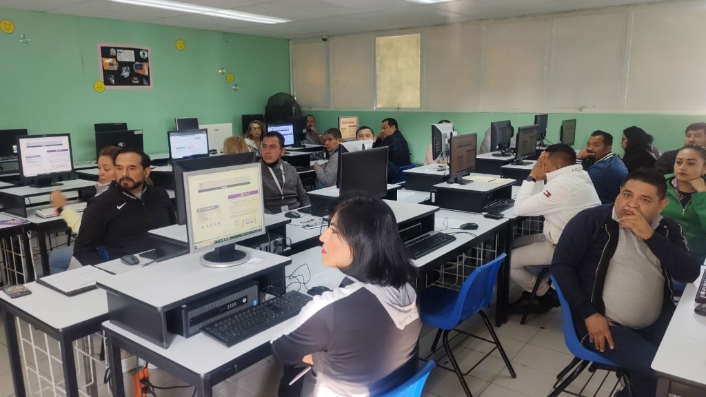 En SMSEM acciones concretas para beneficiar a todos los&nbsp;maestros