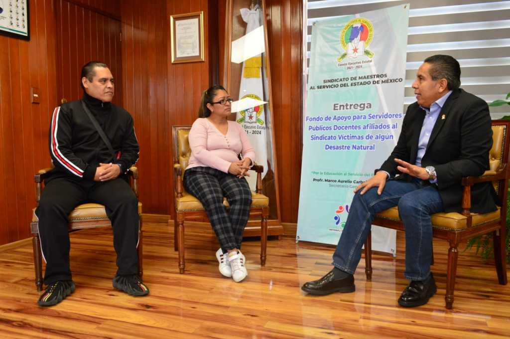 Reciben maestros apoyó solidario de su sindicato SMSEM, por afectaciones en desastres&nbsp;naturales.