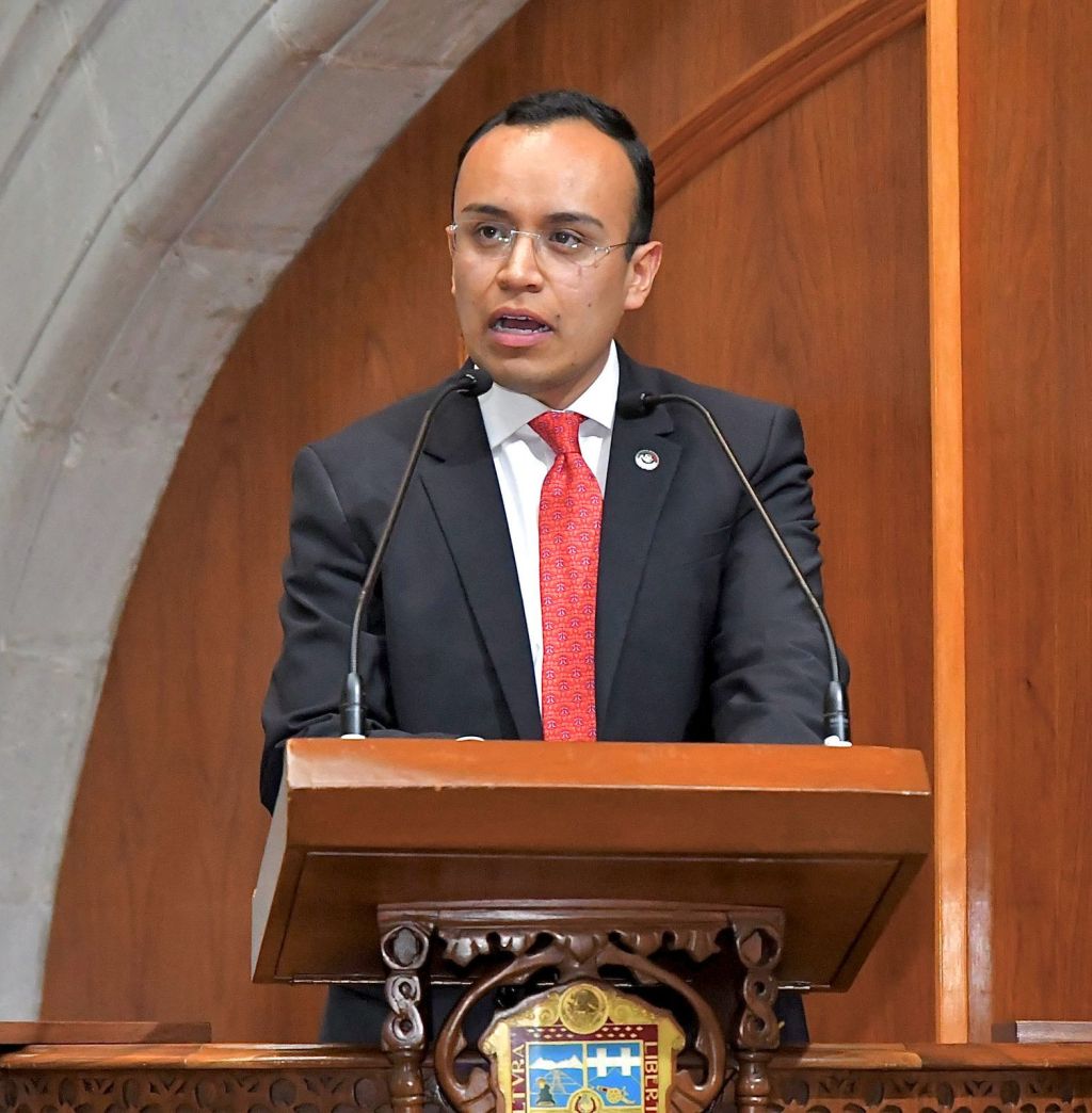 Propone Samuel Hernández punto de acuerdo para que Cabildos informen a Legislatura si están&nbsp;sesionando