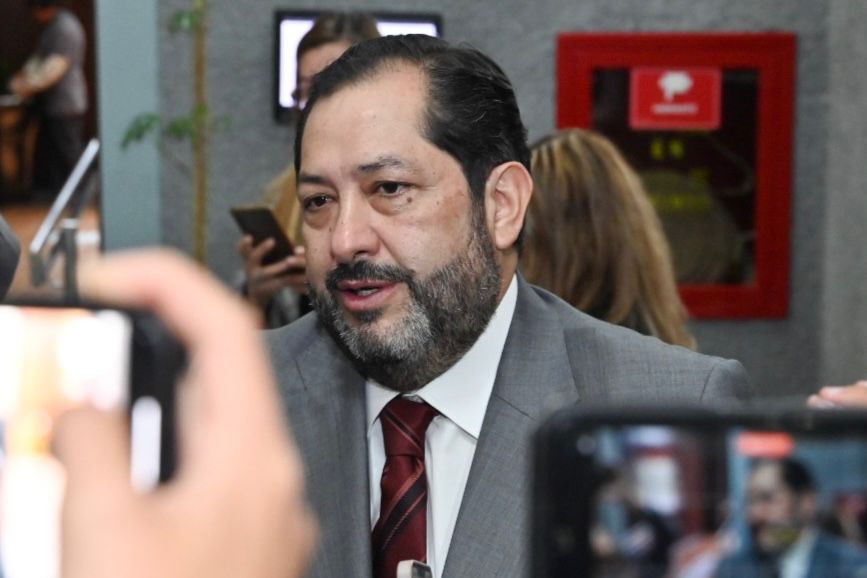 Encargada de despacho en la Comisión de Derechos Humanos del Estado de México: Francisco&nbsp;Vázquez