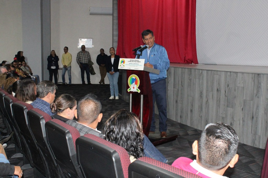 Reciben Promotores de Apoyo a la Educación Básica incentivos generados por el&nbsp;SMSEM