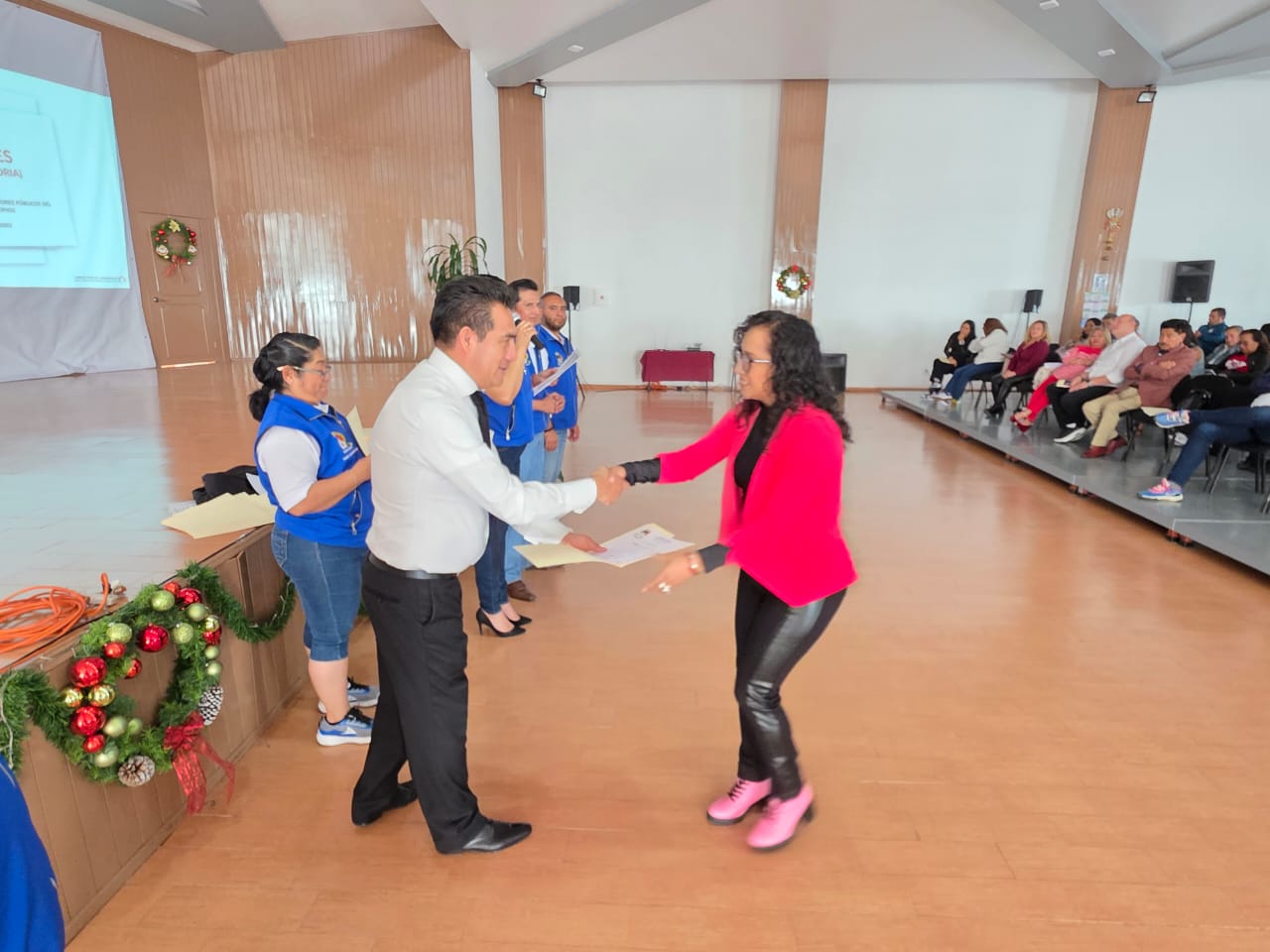 SMSEM capacita con éxito a sus cuadros