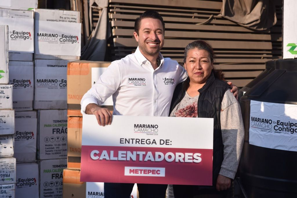 Calentadores y tinacos alivian la economía familiar en Metepec;Mariano Camacho refrenda compromiso&nbsp;social