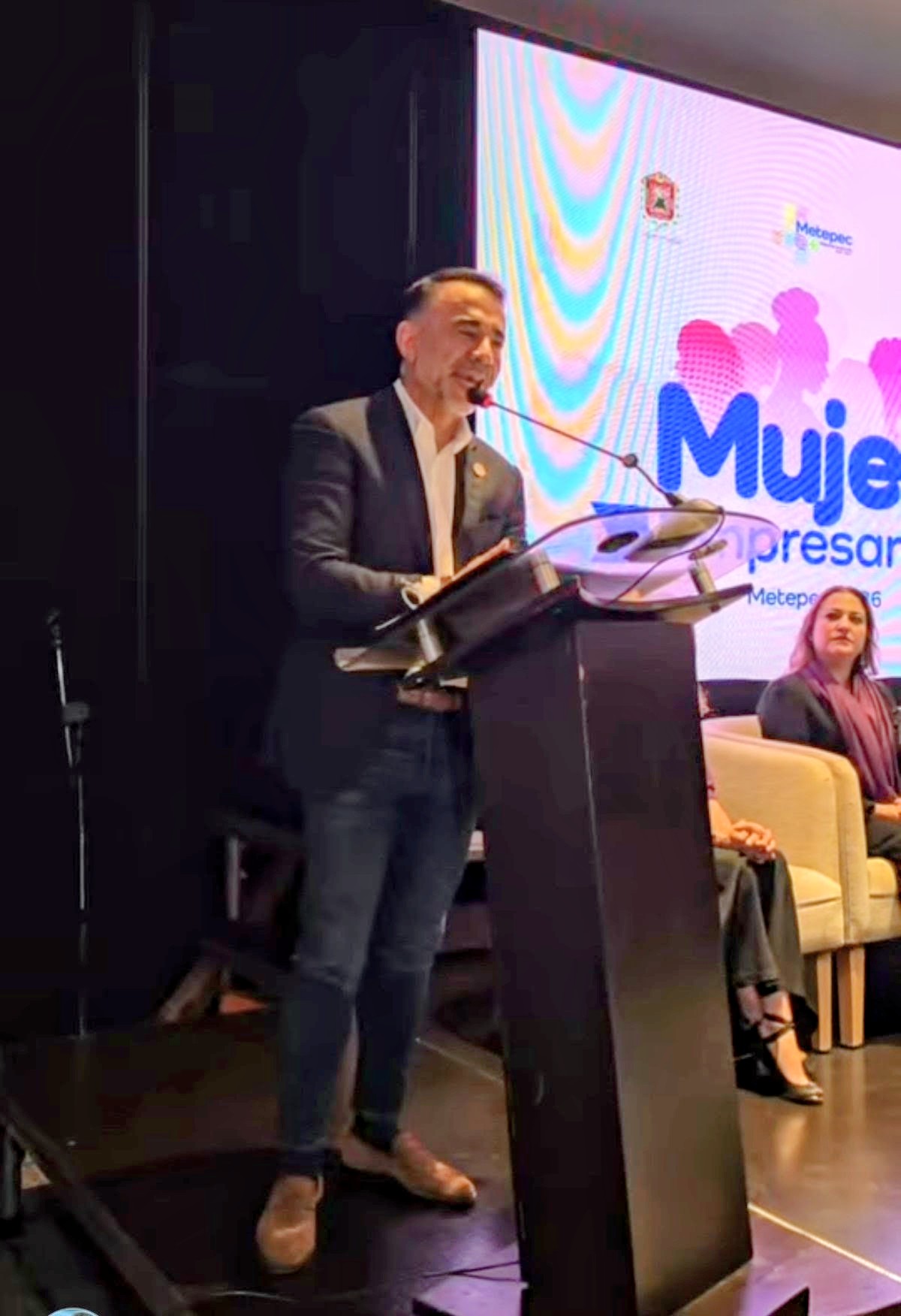 El 8M no es para festejar, sino para reflexiónar ante la violencia contra las mujeres: Fernando Flores