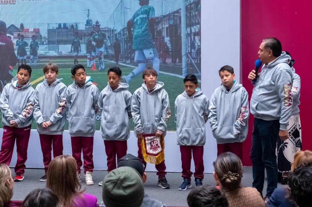 El mérito abre el camino al mundo: infancia Toluqueña llevará el nombre de México a&nbsp;Japón