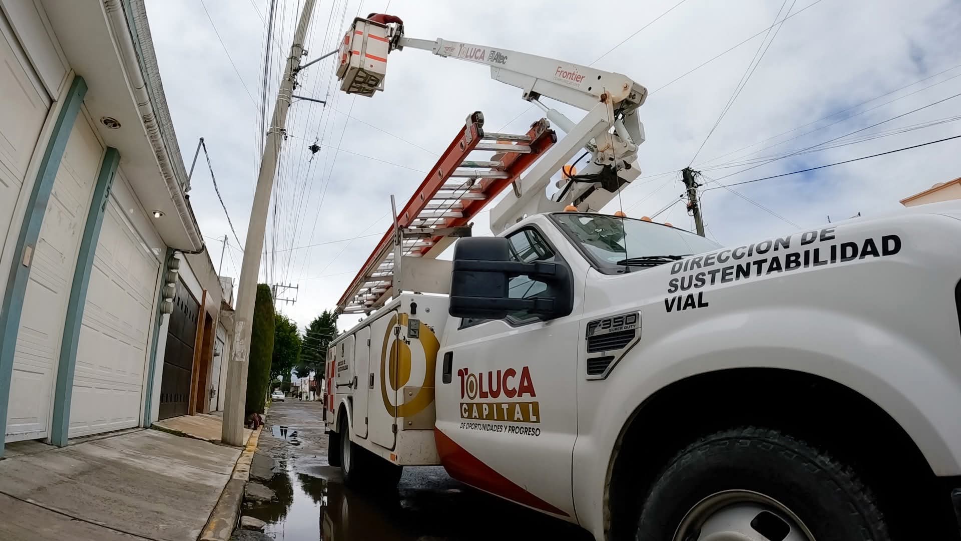 Toluca avanza hacia una ciudad más iluminada y segura