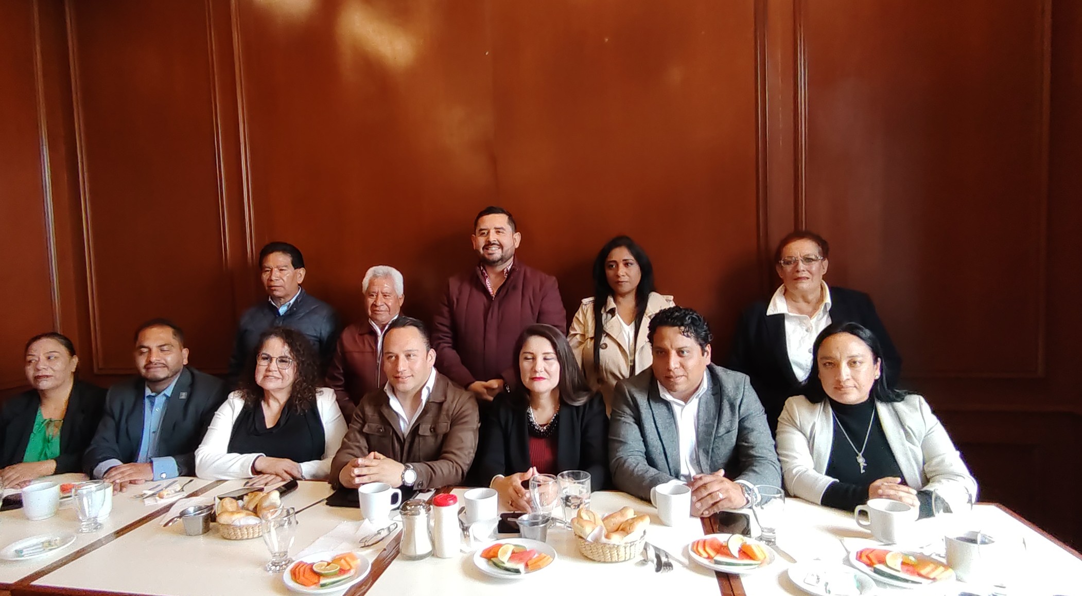 ¡Toluca no puede volver a empezar de cero! Ex regidores cierran filas con Ricardo Moreno